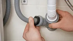 Bublanie v potrubí pri vypúšťaní vody: dôvod na obavy alebo nič vážne?